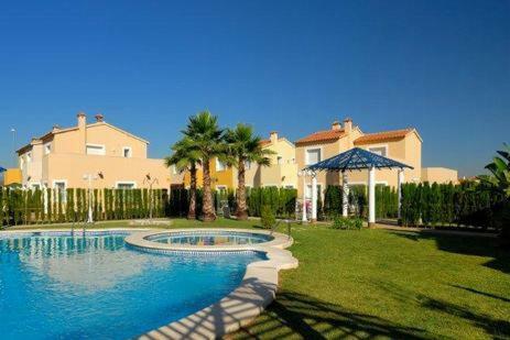 Villa In The Oliva Nova Golf&Beach Resort Exterior photo